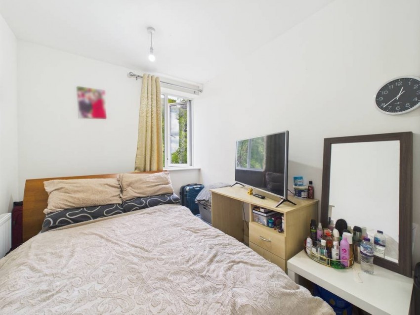Images for Feltham, Middlesex EAID:2640919782 BID:FEL