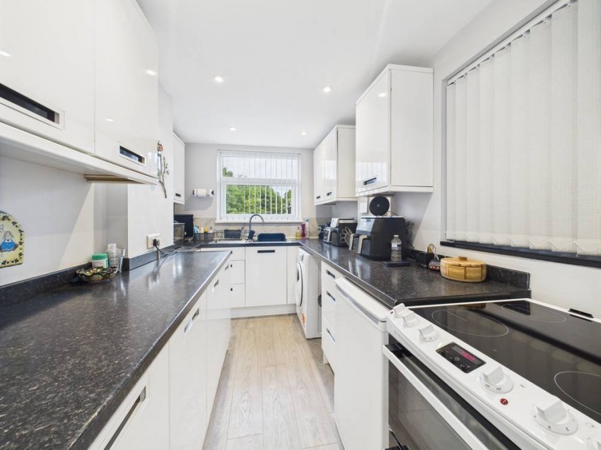 Images for Feltham, Middlesex EAID:2640919782 BID:FEL