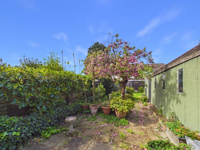 Images for Feltham EAID:2640919782 BID:FEL