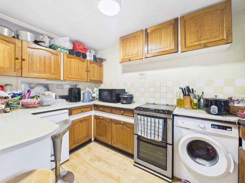Images for Feltham, Middlesex EAID:2640919782 BID:FEL