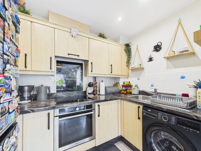 Images for Feltham EAID:2640919782 BID:FEL