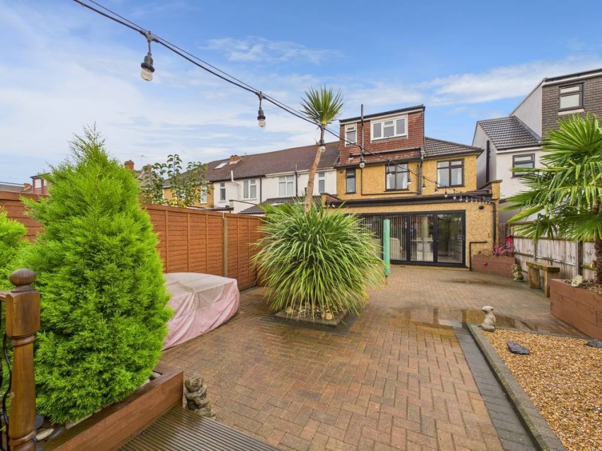 Images for Feltham, Middlesex EAID:2640919782 BID:FEL