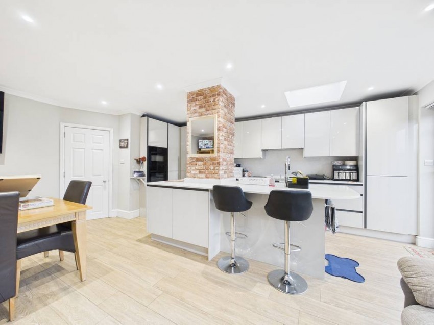 Images for Feltham, Middlesex EAID:2640919782 BID:FEL