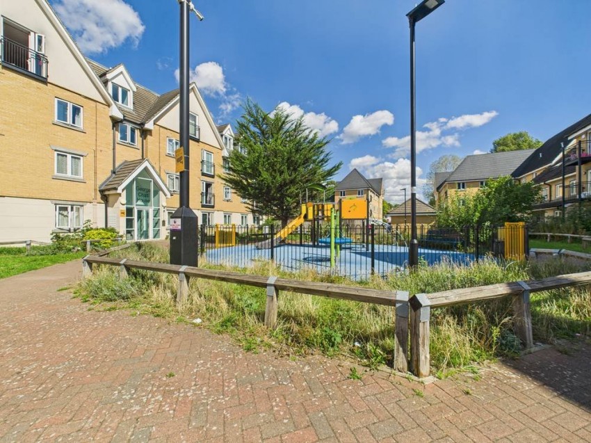 Images for Hounslow EAID:2640919782 BID:FEL