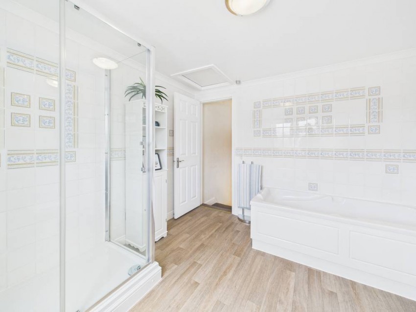 Images for Feltham, Middlesex EAID:2640919782 BID:FEL