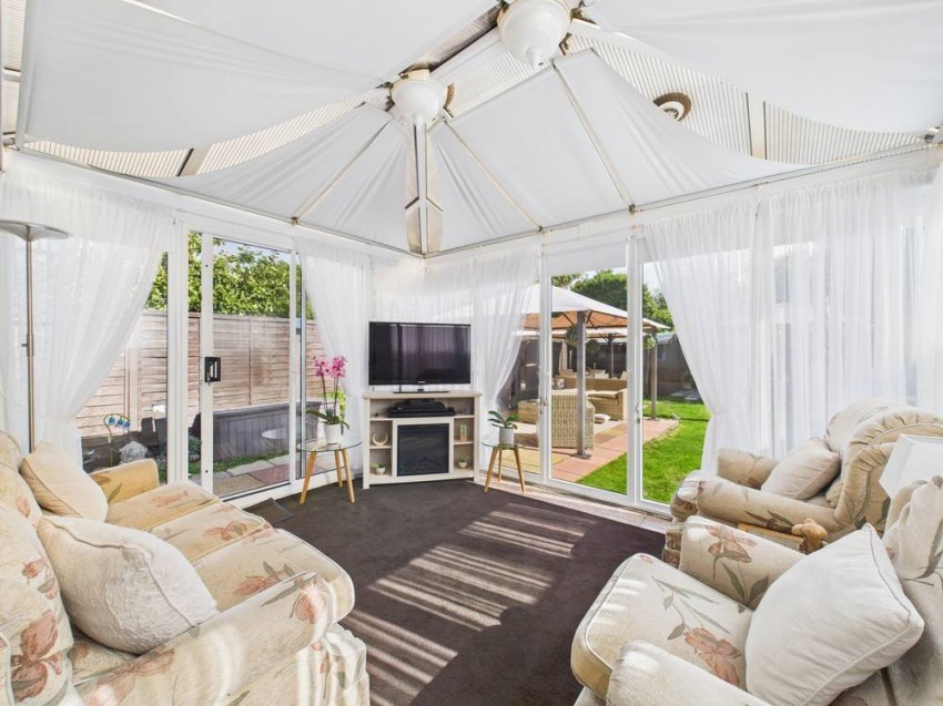 Images for Feltham, Middlesex EAID:2640919782 BID:FEL