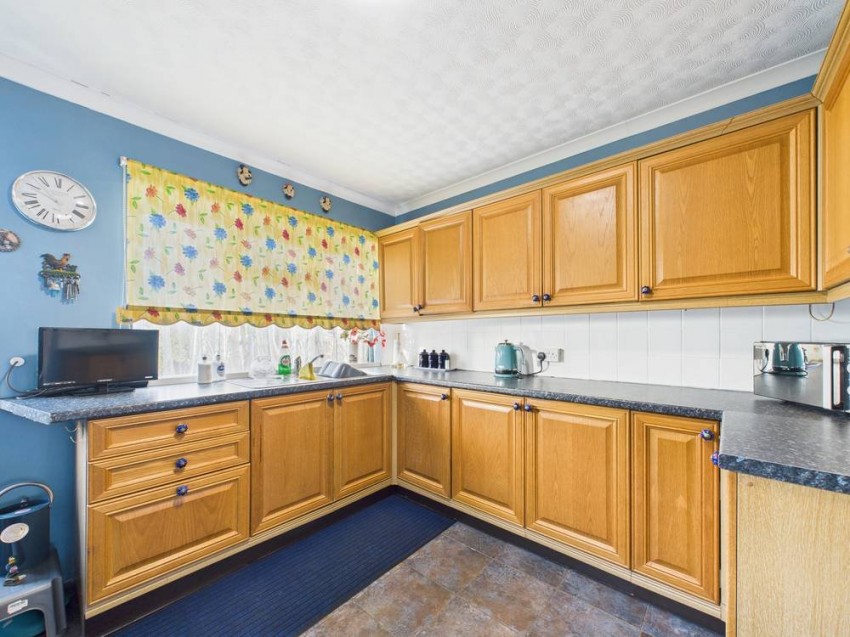 Images for Feltham EAID:2640919782 BID:FEL