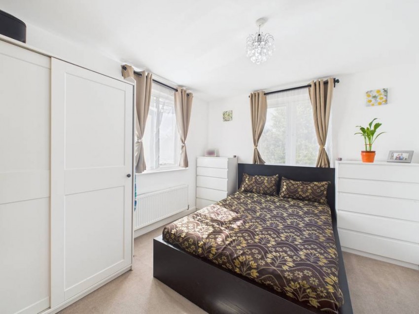 Images for Hounslow EAID:2640919782 BID:FEL