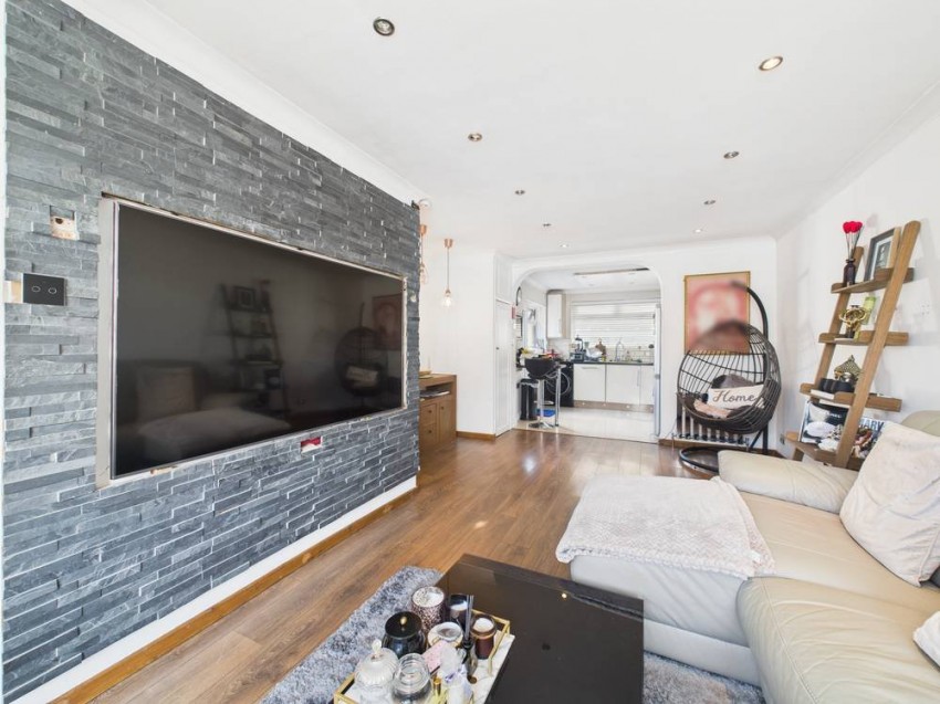 Images for Feltham, Middlesex EAID:2640919782 BID:FEL