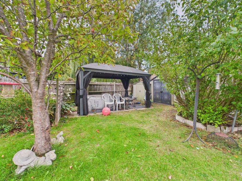 Images for Feltham, Middlesex EAID:2640919782 BID:FEL