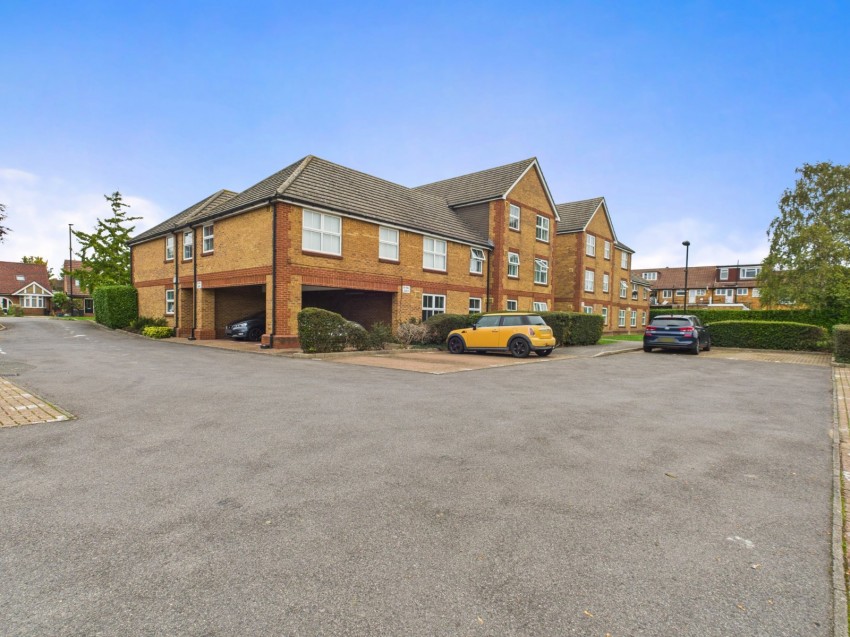 Images for Feltham, Middlesex EAID:2640919782 BID:FEL