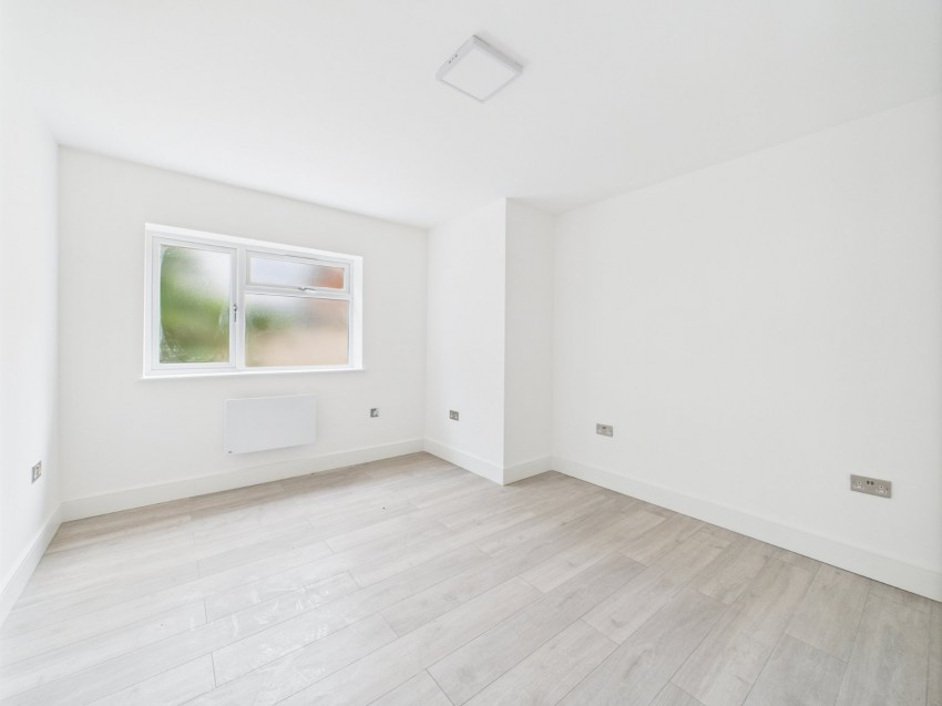 Images for Feltham, Middlesex EAID:2640919782 BID:FEL