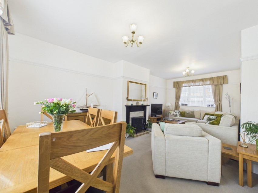 Images for Feltham, Middlesex EAID:2640919782 BID:FEL