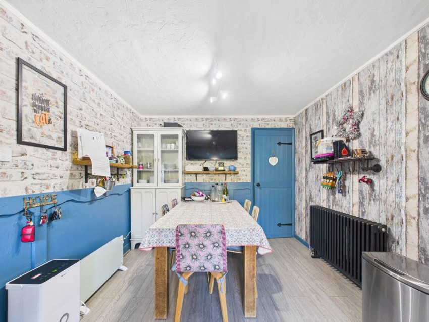 Images for Feltham, Middlesex EAID:2640919782 BID:FEL