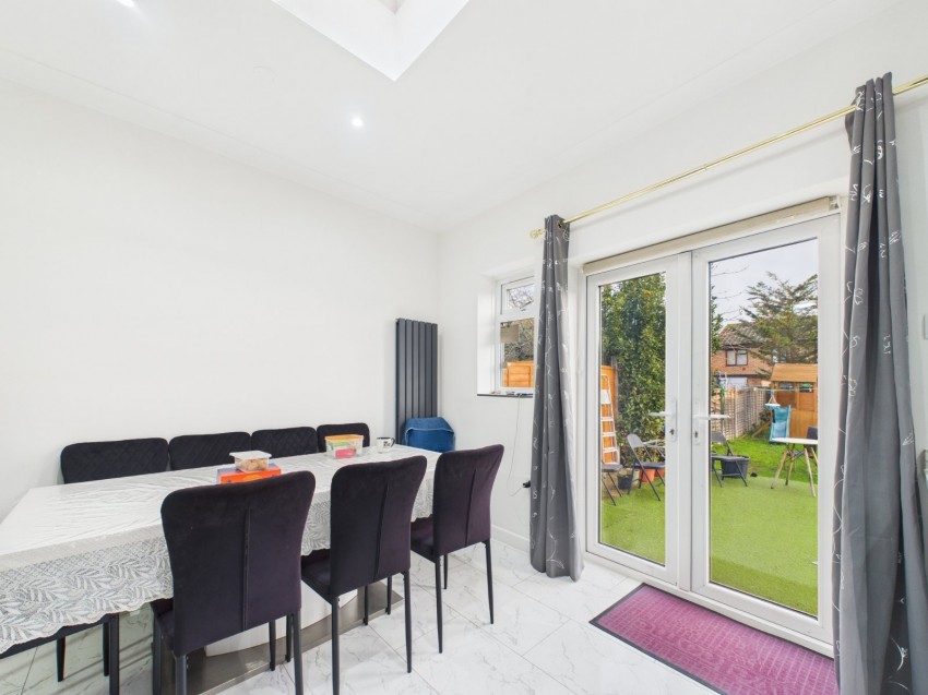 Images for Feltham EAID:2640919782 BID:FEL