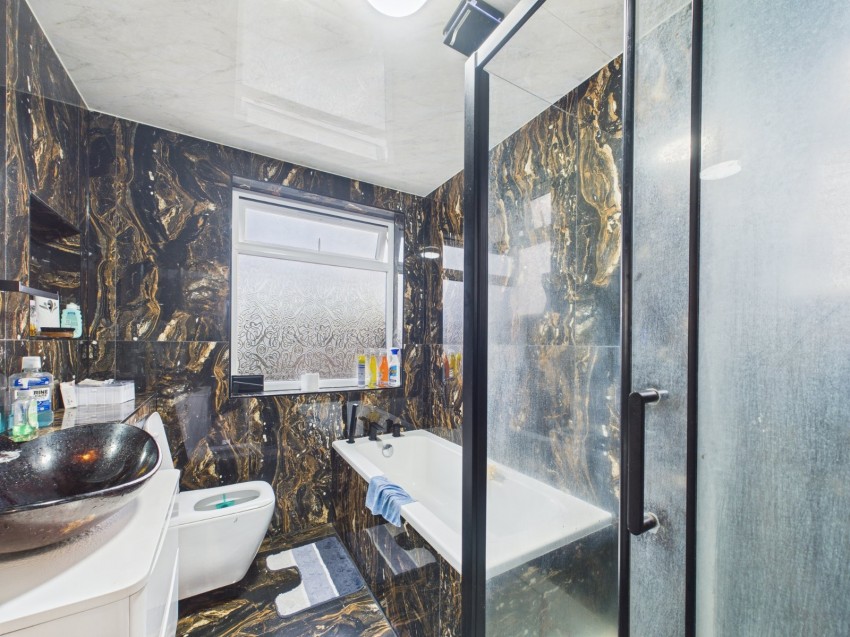 Images for Feltham EAID:2640919782 BID:FEL