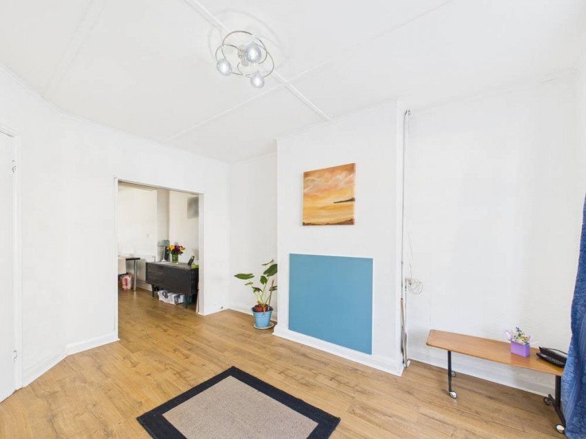 Images for Feltham, Middlesex EAID:2640919782 BID:FEL