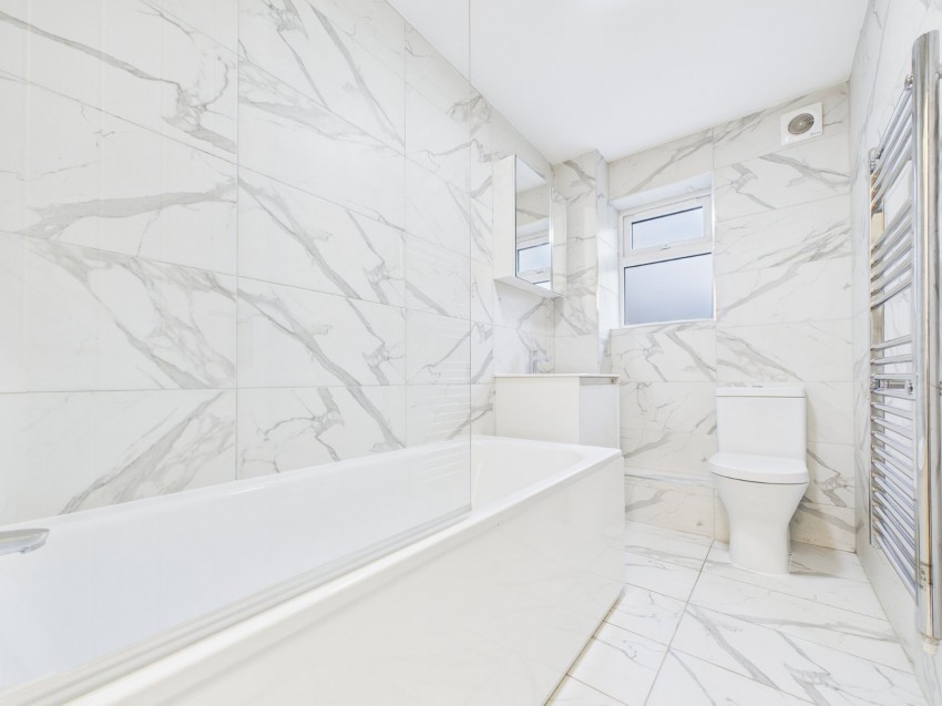 Images for Ashford, Surrey EAID:2640919782 BID:ASH