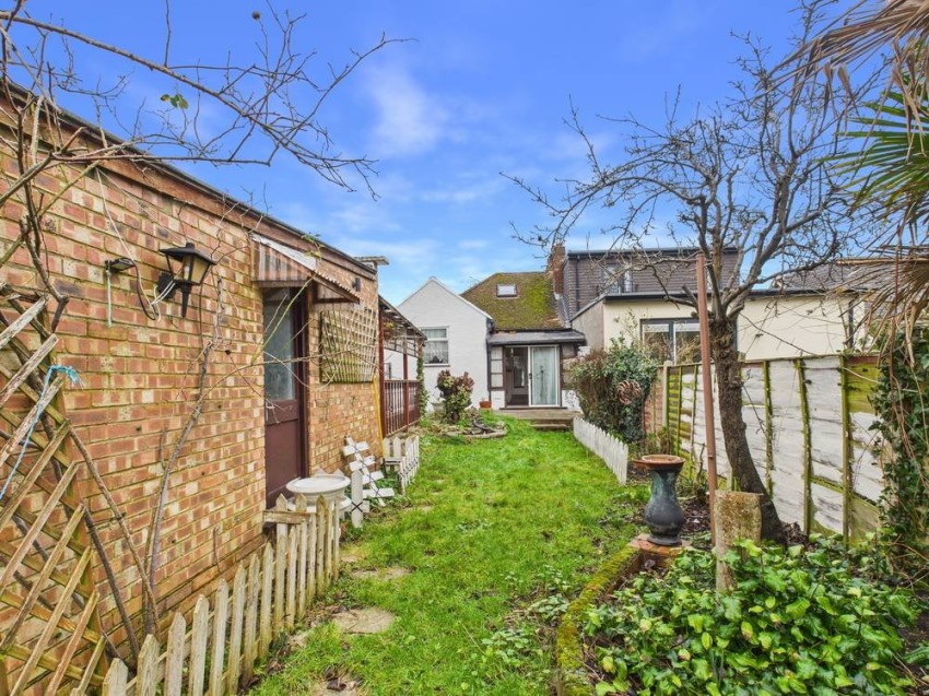 Images for Feltham, Middlesex EAID:2640919782 BID:FEL