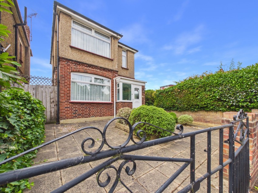 Images for Feltham, Middlesex EAID:2640919782 BID:FEL