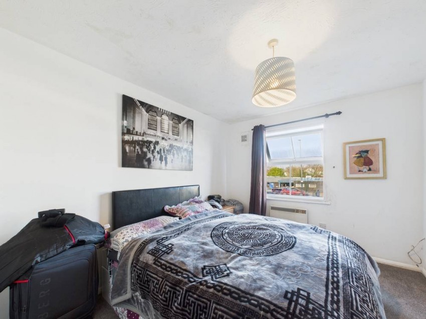 Images for Staines Road, Feltham, Greater London EAID:2640919782 BID:FEL