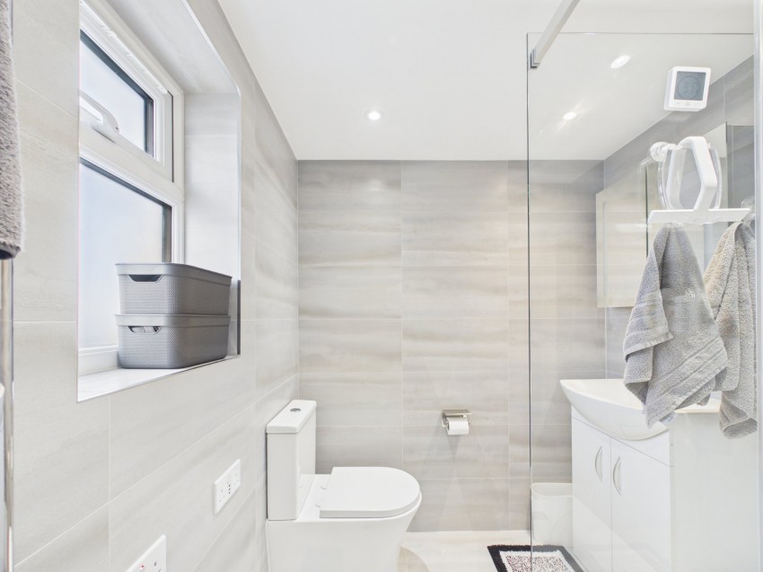 Images for Feltham, Middlesex EAID:2640919782 BID:FEL