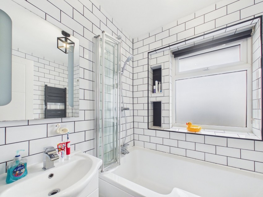 Images for Feltham, Middlesex EAID:2640919782 BID:FEL