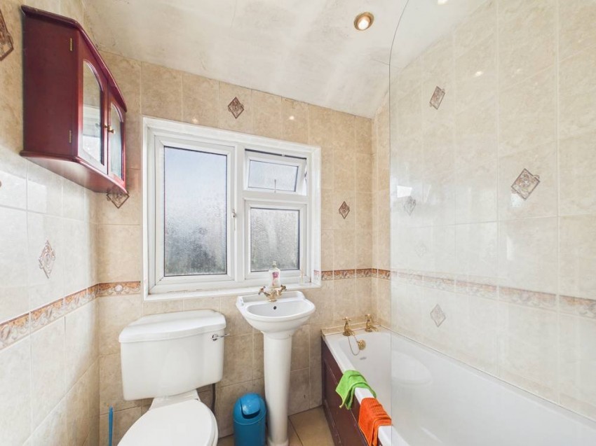 Images for Feltham, Middlesex EAID:2640919782 BID:FEL