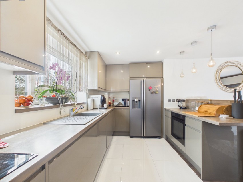 Images for Feltham EAID:2640919782 BID:FEL