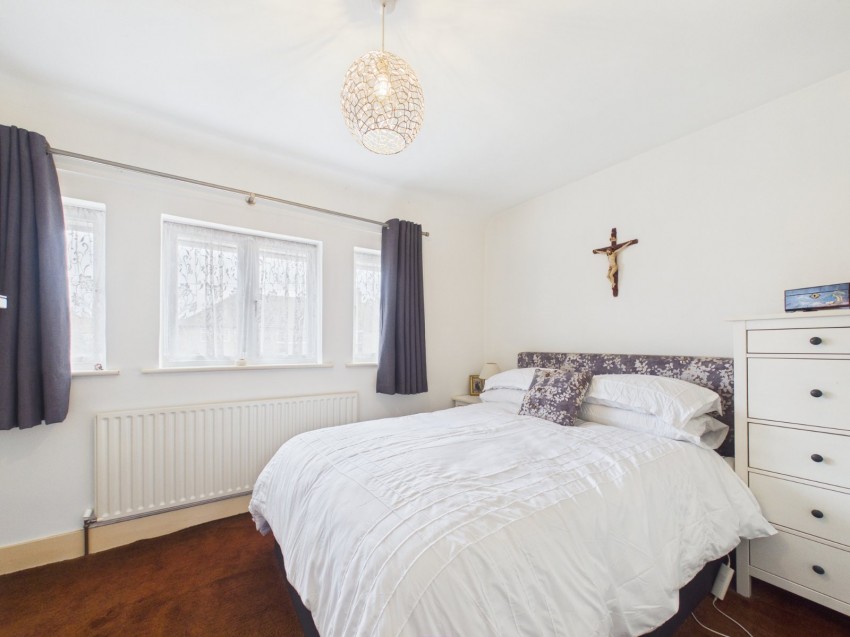 Images for Feltham, Middlesex EAID:2640919782 BID:FEL