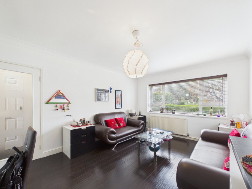 Images for Hounslow EAID:2640919782 BID:FEL