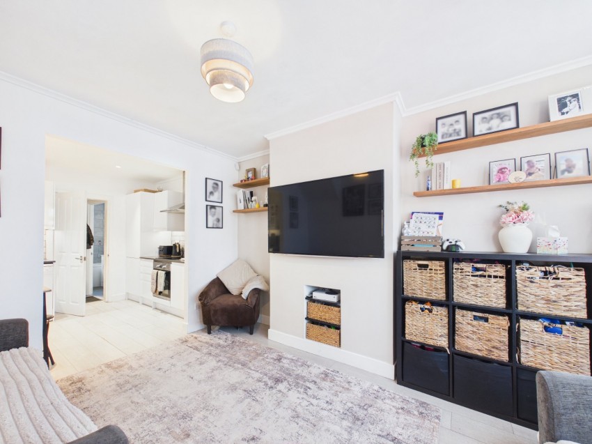 Images for Feltham EAID:2640919782 BID:FEL