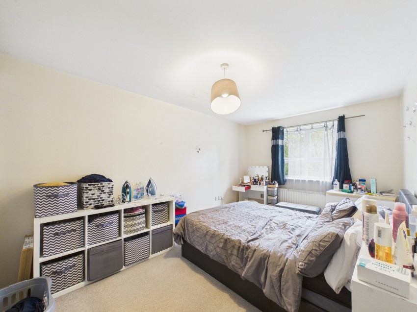 Images for Feltham EAID:2640919782 BID:FEL