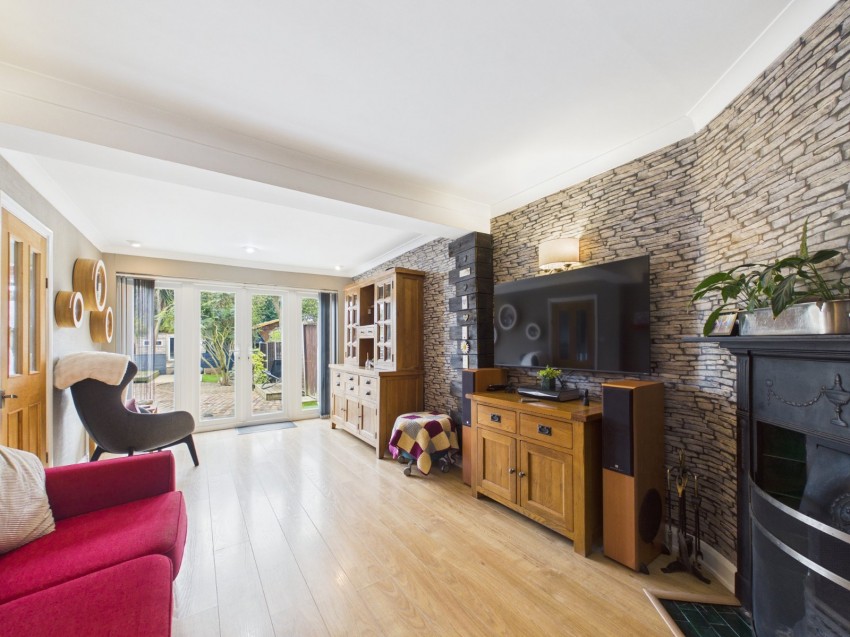 Images for Feltham, Middlesex EAID:2640919782 BID:FEL