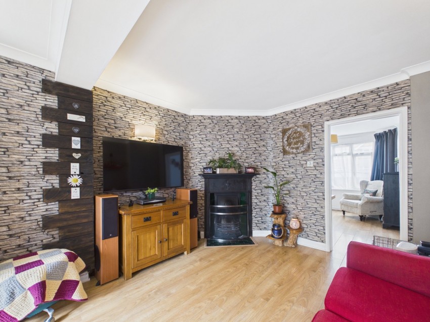 Images for Feltham, Middlesex EAID:2640919782 BID:FEL