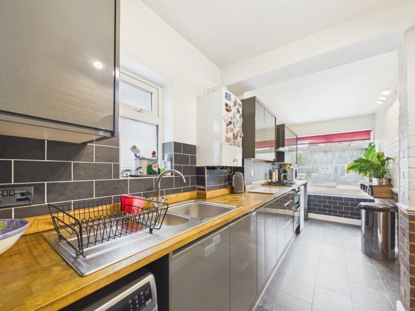 Images for Feltham, Middlesex EAID:2640919782 BID:FEL