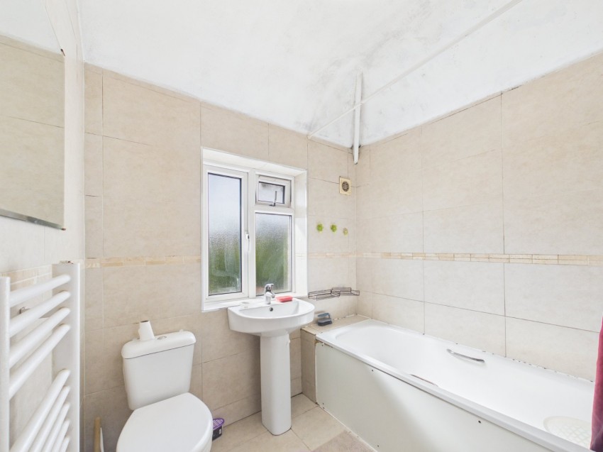 Images for Feltham, Middlesex EAID:2640919782 BID:FEL