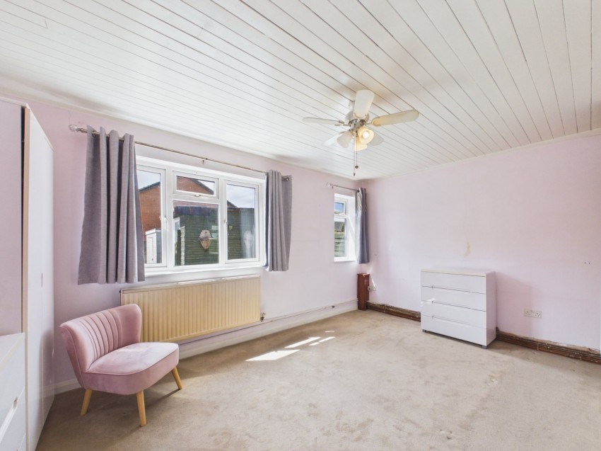 Images for Feltham, Middlesex EAID:2640919782 BID:FEL