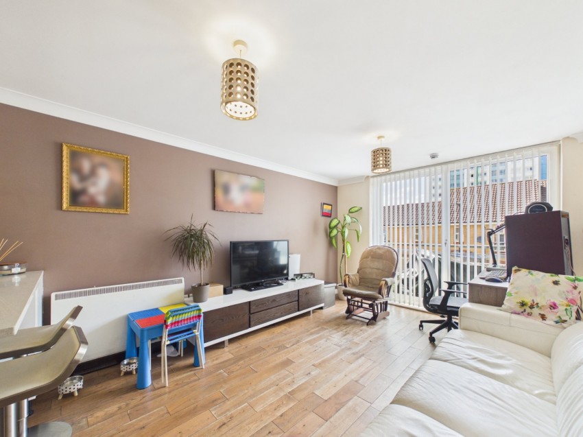 Images for Feltham, Middlesex EAID:2640919782 BID:FEL