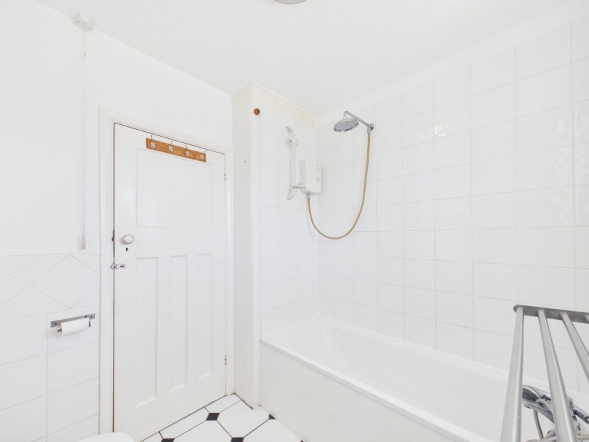 Images for Feltham EAID:2640919782 BID:FEL