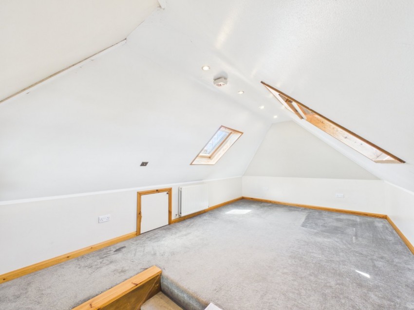 Images for Feltham EAID:2640919782 BID:FEL