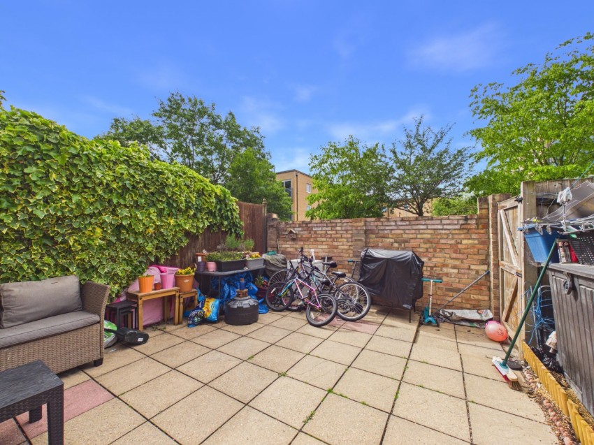 Images for Feltham, Middlesex EAID:2640919782 BID:FEL