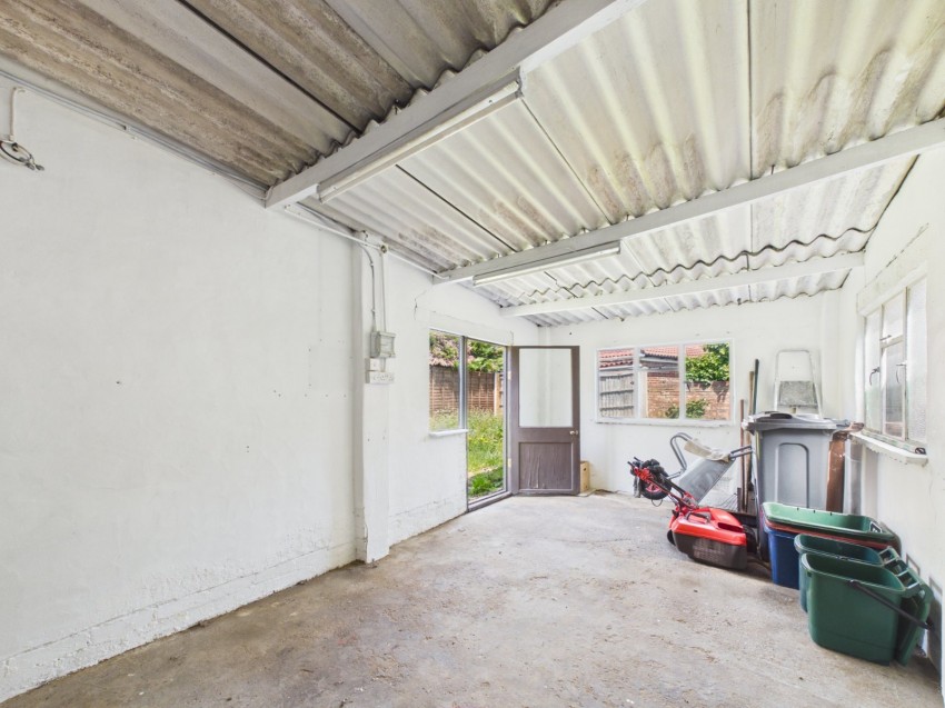Images for Feltham EAID:2640919782 BID:FEL