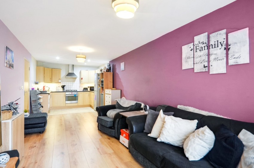 Images for Feltham, Middlesex EAID:2640919782 BID:FEL