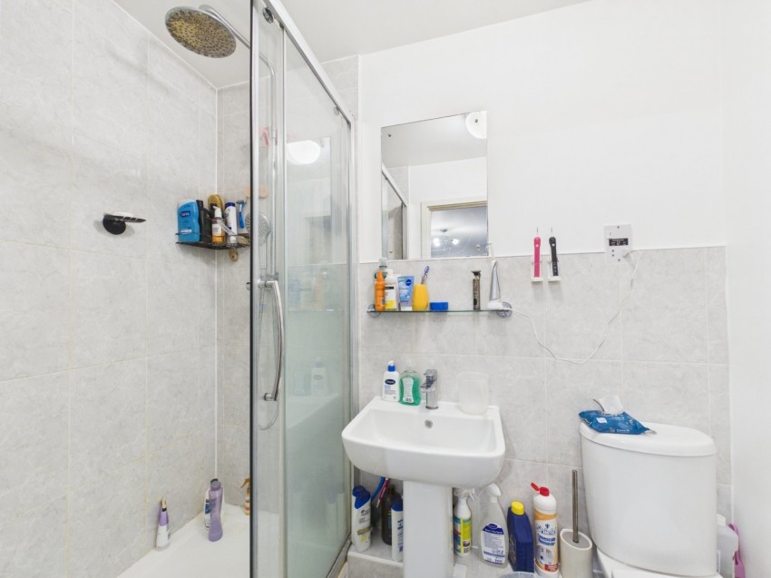 Images for Feltham EAID:2640919782 BID:FEL