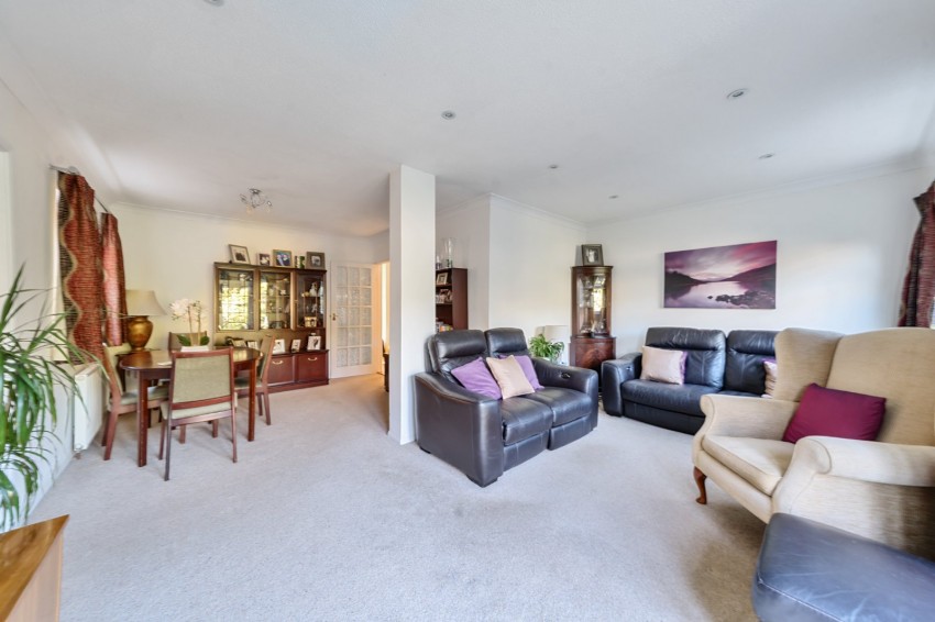 Images for Flackwell Heath, Buckinghamshire EAID:2640919782 BID:FHH