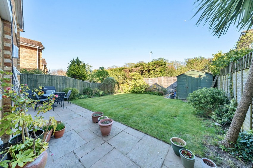 Images for Flackwell Heath, Buckinghamshire EAID:2640919782 BID:FHH