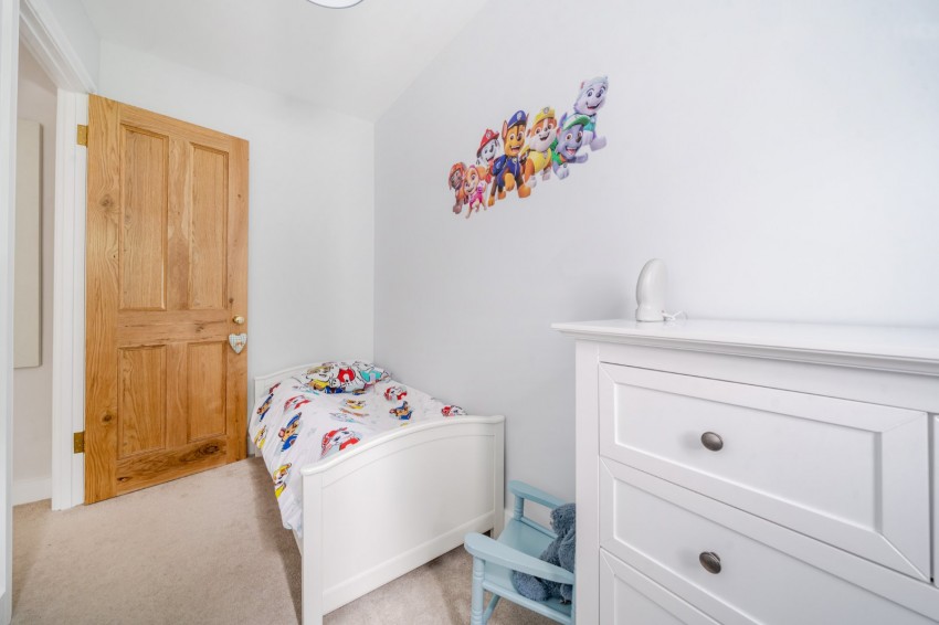 Images for The Common, Flackwell Heath, Buckinghamshire EAID:2640919782 BID:FHH