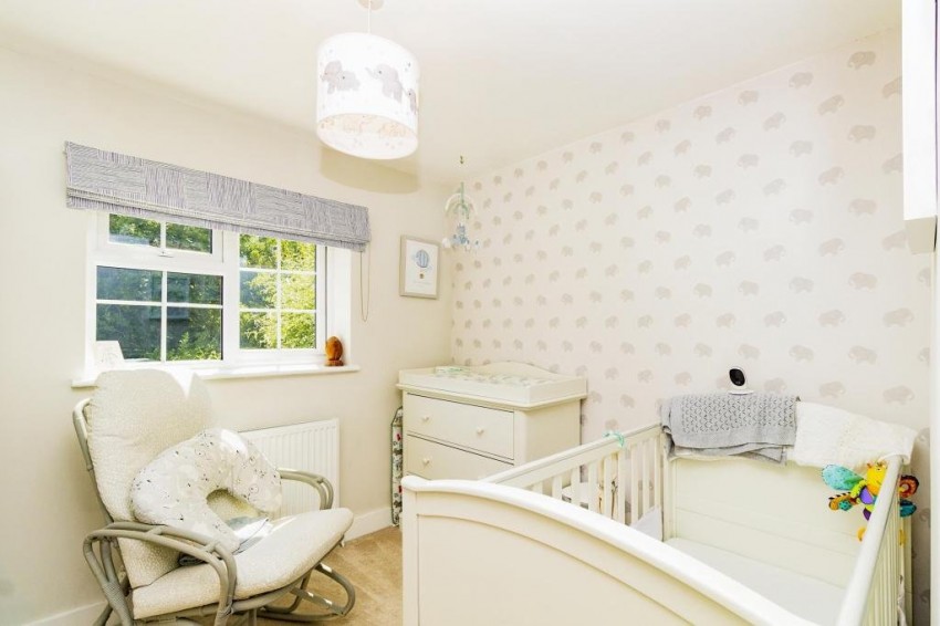 Images for The Common, Flackwell Heath, Buckinghamshire EAID:2640919782 BID:FHH