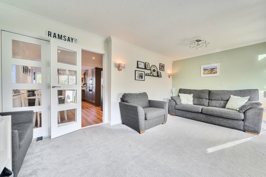 Images for Flackwell Heath, High Wycombe, Buckinghamshire EAID:2640919782 BID:FHH